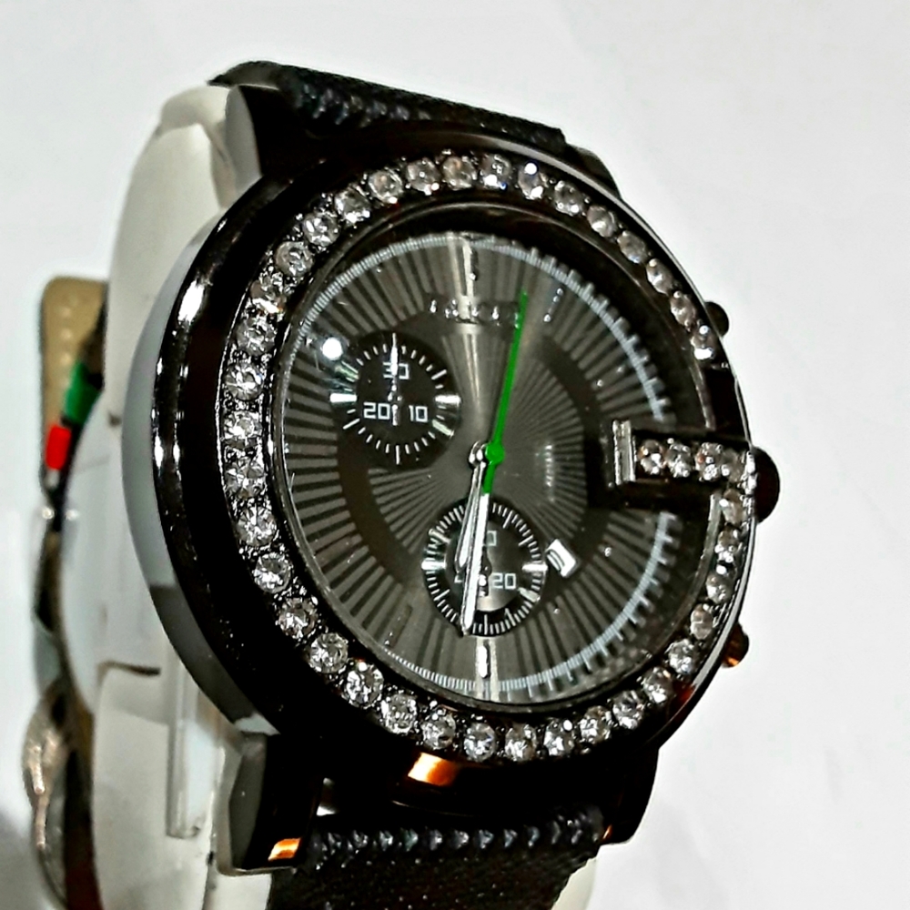 Womans watch!